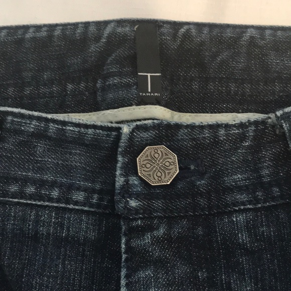 Tahari Denim - Tahari / Detailed Jeans